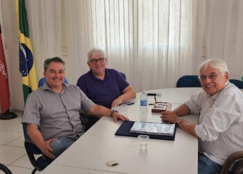 Lealdade que atravessa gerações: Tota Guedes mantém parceria histórica com Efraim em Pedra Lavrada