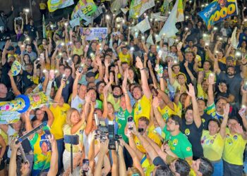 Campina mostra força: multidão acompanha Bruno e Efraim no Novo Horizonte
