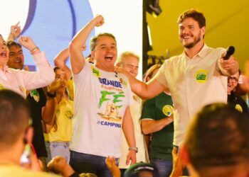 Efraim inaugura comitê em Campina Grande e destaca parceria com a cidade para construir um novo ciclo na Paraíba