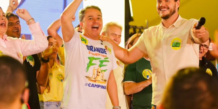 Efraim inaugura comitê em Campina Grande e destaca parceria com a cidade para construir um novo ciclo na Paraíba