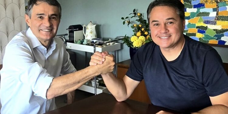 Efraim articula e constrói apoio de Romero Rodrigues a Flávio Bolsonaro no segundo turno presidencial