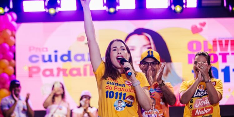Olívia Motta é eleita deputada estadual e faz história como mulher mais votada da Assembleia
